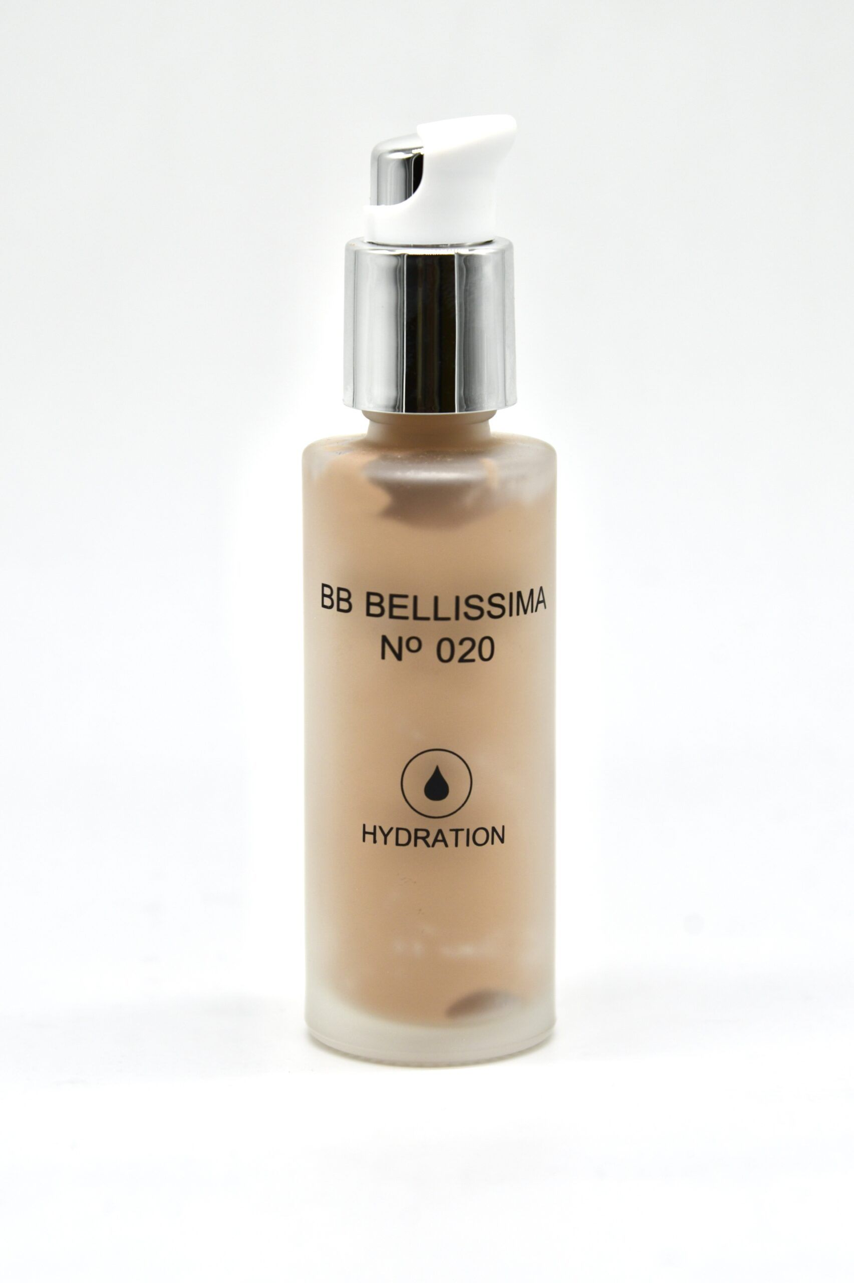 Hikari BB BELLISSIMA Cream (тон 020) Вирівнюючий крем з тональним ефектом
